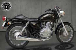 ST250E　スタッド付きカフェシート(ダイヤ)