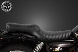 ST250E　ダブルシート(タックロール)