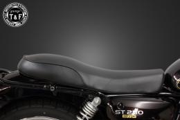 ST250E　フラットシート(スムース)