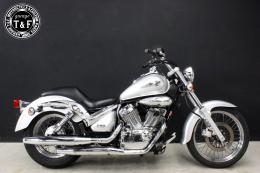 イントルーダーLC250　ガンファイターシート(スムース)