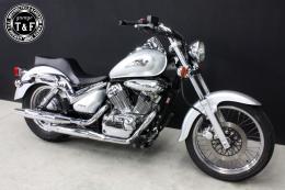 イントルーダーLC250　ダブルシート(スムース)