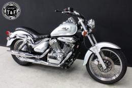 イントルーダーLC250　スタッド付きコブラシート(タックロール)