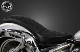 イントルーダーLC250　コブラシート(ダイヤ)