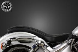 イントルーダーLC250　コブラシート(ダイヤ)