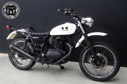 250TR　スタッド付きカフェシート(バーチカル)