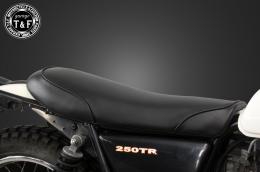 250TR　フラットシート(スムース)パイピングタイプ