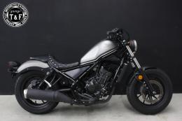 レブル250　スタッド付きガンファイターシート(ダイヤ)BK/BK