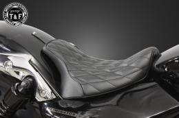 エリミネーター250V　フラットシングルシート(ダイヤ)