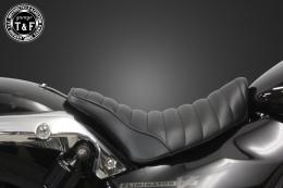 エリミネーター250V　フラットシングルシート(タックロール)