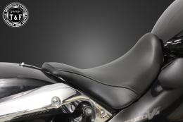 エリミネーター250V　フラットシングルシート(スムース)