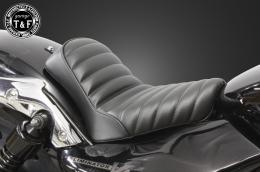 エリミネーター250V　シングルシート(タックロール)