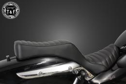 エリミネーター250V　ダブルシート(タックロール)