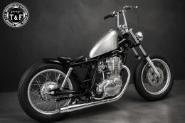 SR400　ハイマウントスリムスポーツスタータンクKIT(スチール製)