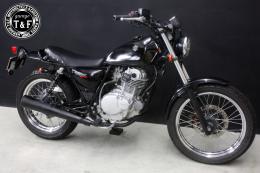 グラストラッカー250(キャブモデル専用)　スタッド付きショートフラットシート(スムース)