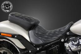 ソフテイルブレイクアウト(2018〜2024年)　ピリオンシート(ダイヤ)